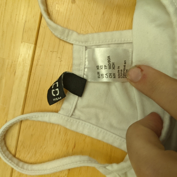 🌈10/$15🌈 Simple white crop top high collar - Picture 3 of 3